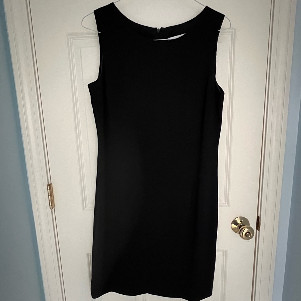 Elegant Black Sleeveless Dress